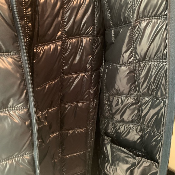 Cashmere flakes Emporio Armani bubble jacket - Picture 3 of 3